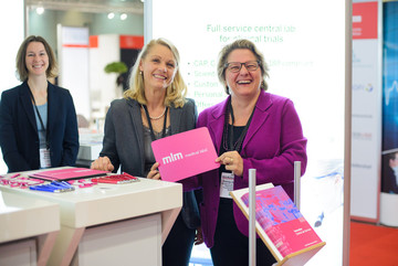 BIO-Europe 2016: NRW Minister of Innovation, Science and Research Svenja Schulze visited MLM at the BIO.NRW booth